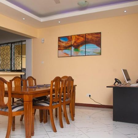 Lux Suites Nyali Luxury Apartments Момбаса Екстериор снимка